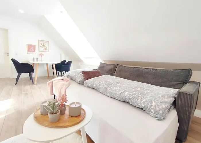 Flair 'altstadt & Flair' - Modernes 52 Qm 2 Schlafzimmer Fuer 5 Personen Urlaub Oder Geschaeftsreise, Innenstadtlage, Ruhig