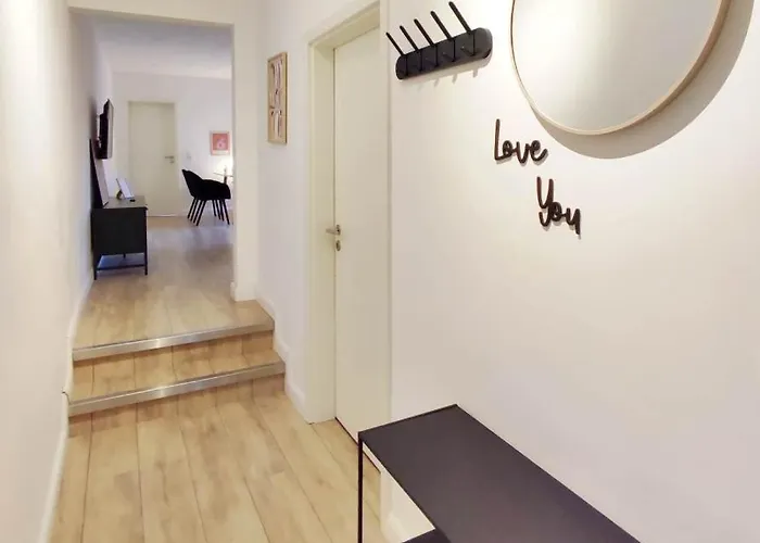 Flair 'altstadt & Flair' - Modernes 52 Qm 2 Schlafzimmer Fuer 5 Personen Urlaub Oder Geschaeftsreise, Innenstadtlage, Ruhig *